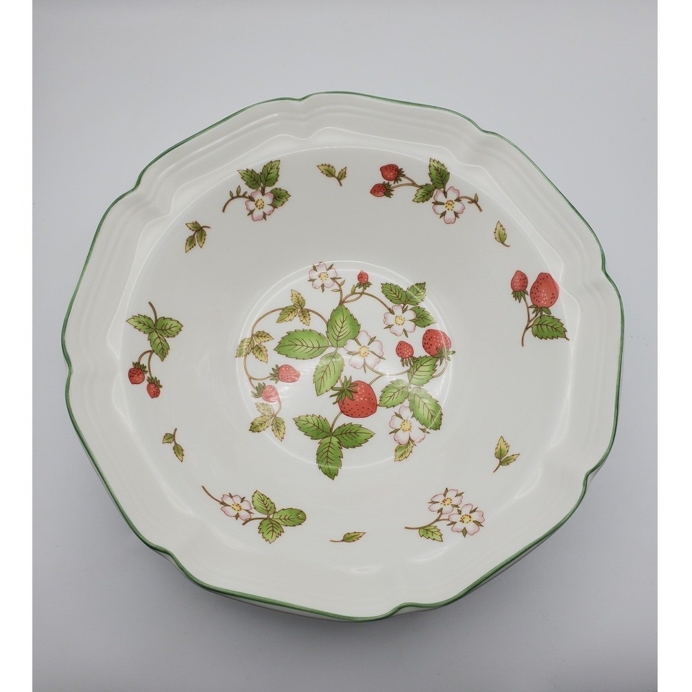 Vintage Hankook China Strawberry 9" Scalloped Vegetable Serving Bowl HNK2 (2)